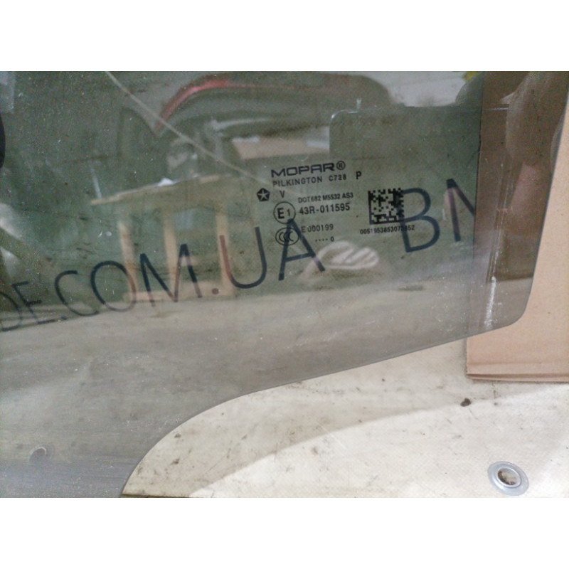 Стекло (кузов и элементы) Jeep Renegade BU 2020 2.4 68256358AA