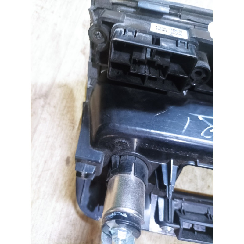 Пластик салона (салон) KIA Sorento UM 2013 2.4 933001u000