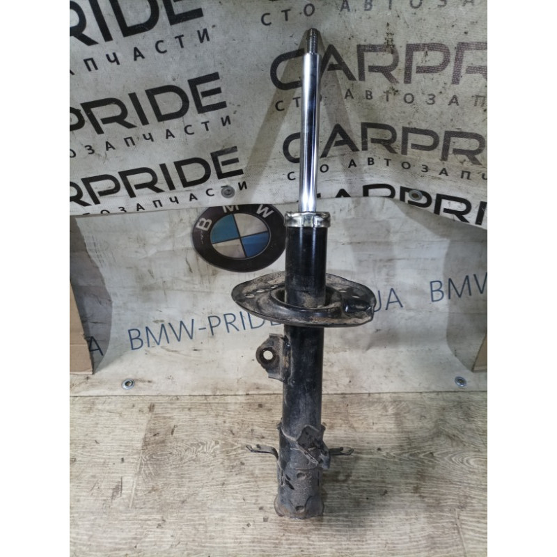 Амортизатор (подвеска) Nissan Juke F15 2013 1.6 339755