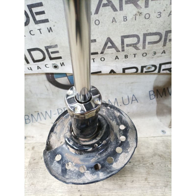 Амортизатор (подвеска) Nissan Juke F15 2013 1.6 339755