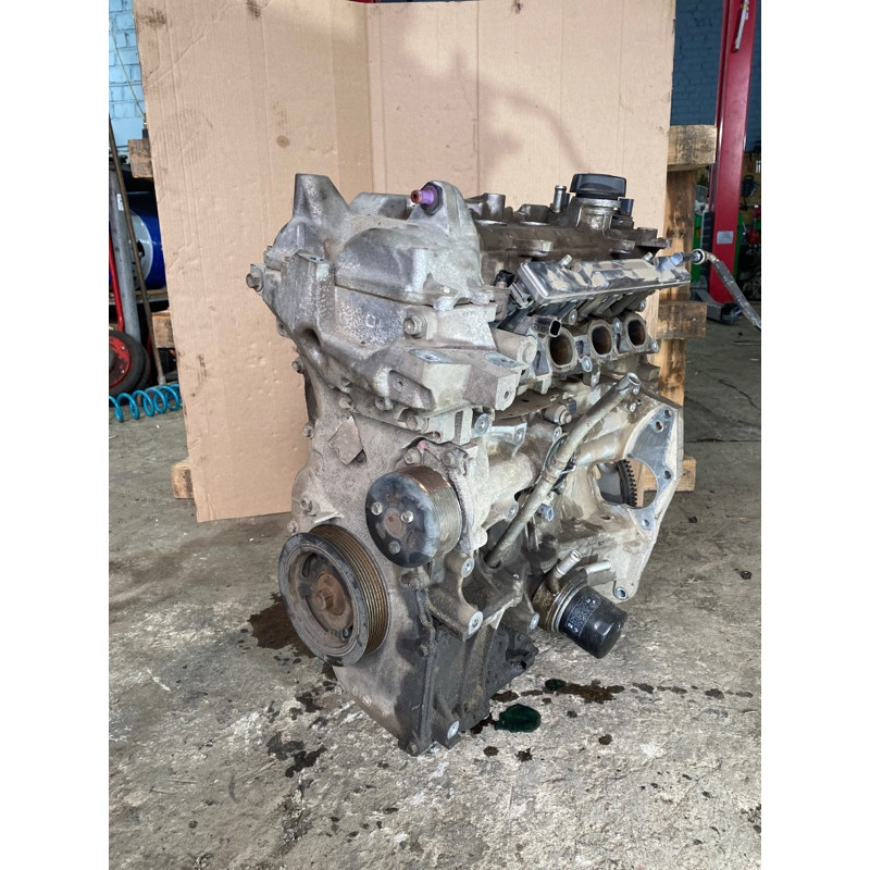 Двигатель (двигатель и элементы) Nissan Juke F15 2013 1.6 10102BA60A