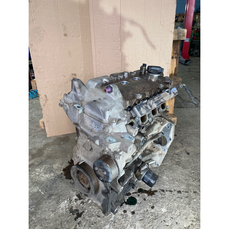Двигатель (двигатель и элементы) Nissan Juke F15 2013 1.6 10102BA60A