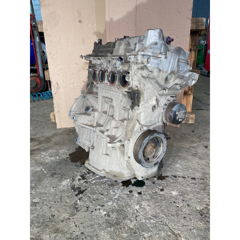 Двигатель (двигатель и элементы) Nissan Juke F15 2013 1.6 10102BA60A