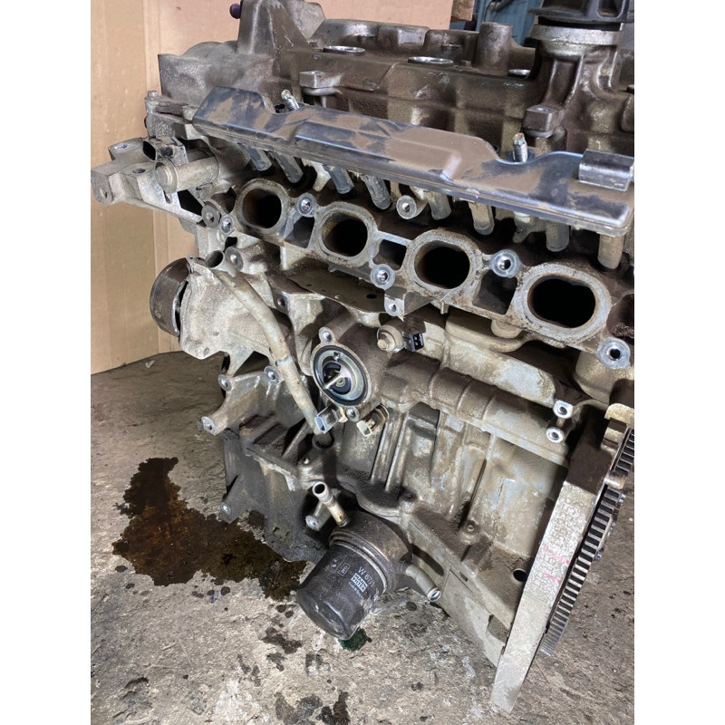 Двигатель (двигатель и элементы) Nissan Juke F15 2013 1.6 10102BA60A