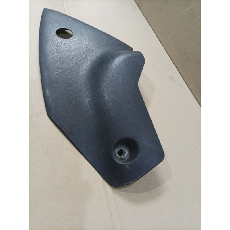 Накладка центральной консоли (салон) Nissan Juke F15 2013 1.6 689211ke1a