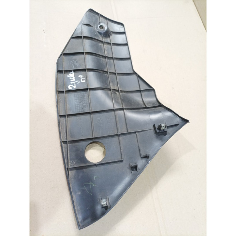 Накладка центральной консоли (салон) Nissan Juke F15 2013 1.6 689211ke1a