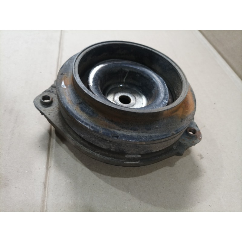 Опора стойки (подвеска) Nissan Juke F15 2013 1.6 543201ka0b