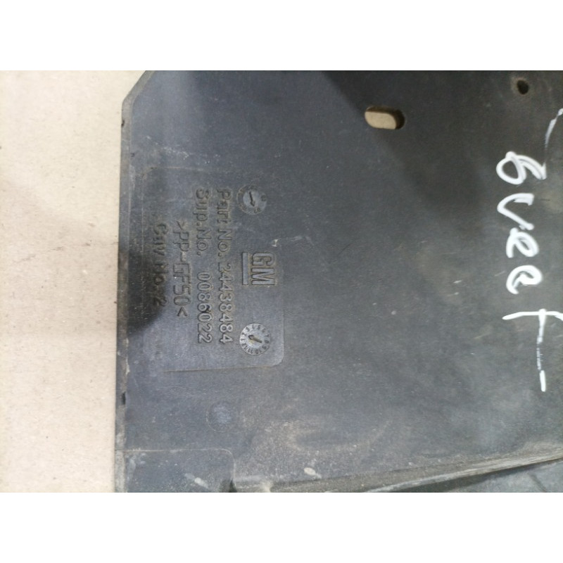 Крепление аккумулятора (кузов и элементы) Opel Vectra C 2004 2.2 24438484