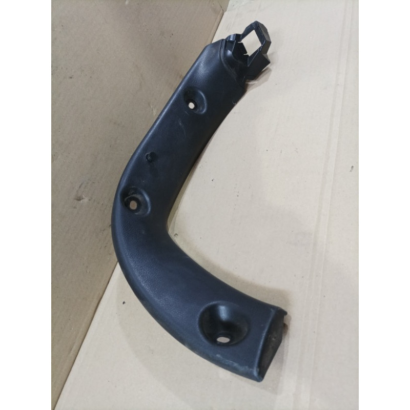 Обшивка крышки багажника (салон) Nissan Juke F15 2013 1.6 909031ka2a