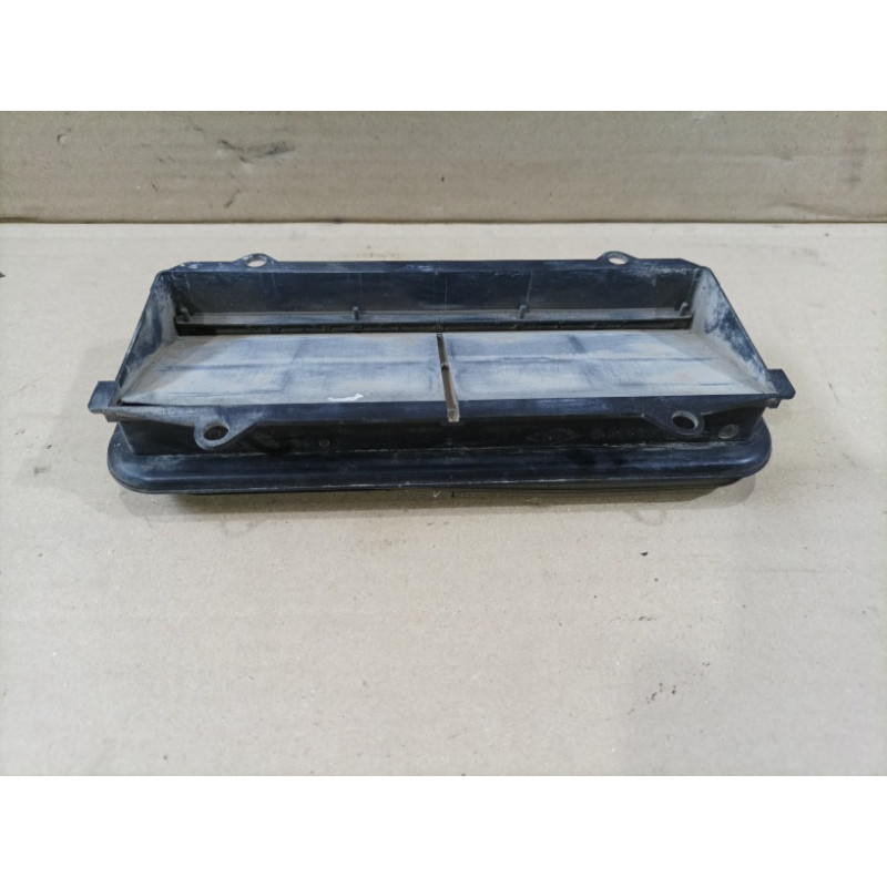 Клапан вентиляции салона (кузов и элементы) Nissan Juke F15 2013 1.6 8200213712b