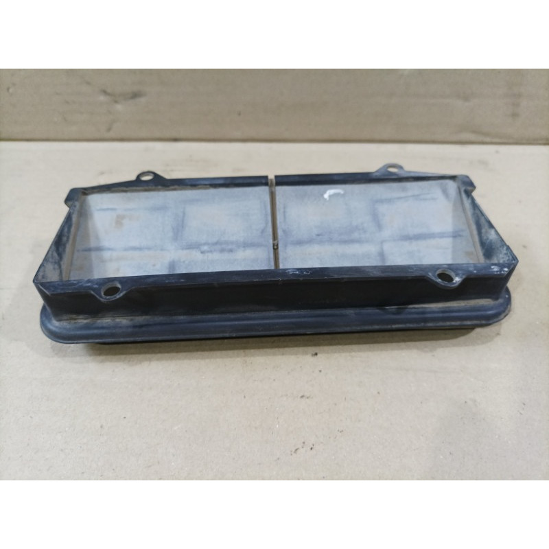 Клапан вентиляции салона (кузов и элементы) Nissan Juke F15 2013 1.6 8200213712b