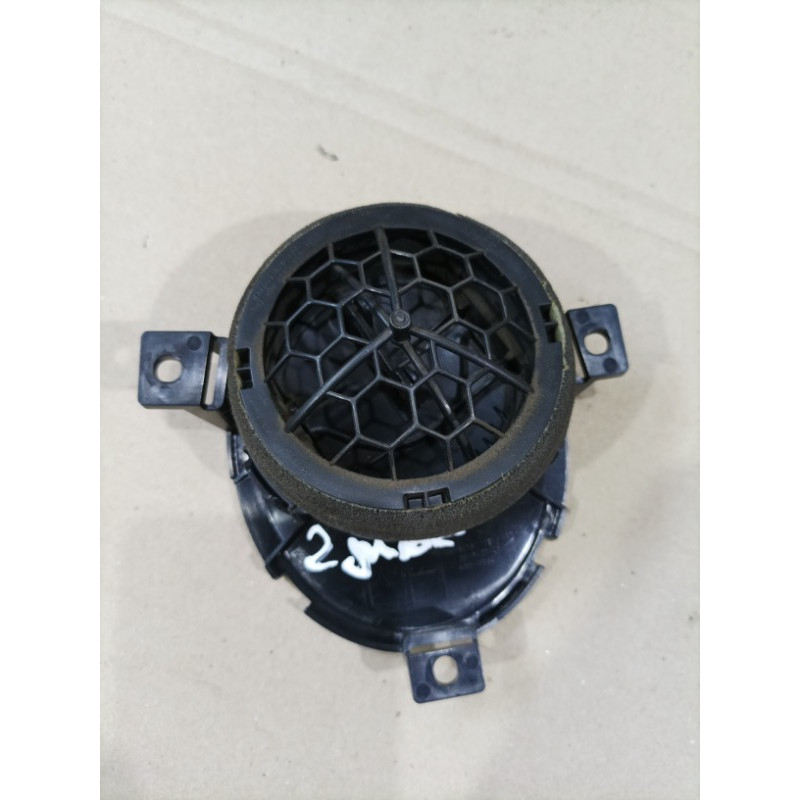 Дефлектор воздуховода (салон) Nissan Juke F15 2013 1.6 687611KE0A