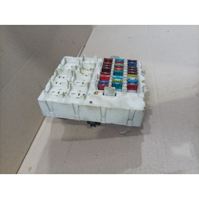 Блок предохранителей (электрика) Ford Transit Connect 1 2005 1.8L 1360366