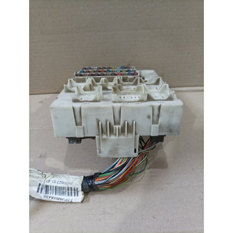 Блок предохранителей (электрика) Ford Transit Connect 1 2005 1.8L 1360366