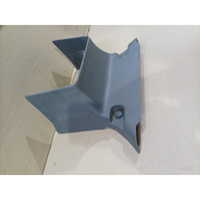 Накладка торпедо нижняя (салон) Ford Transit Connect 1 2005 1.8L 1451746