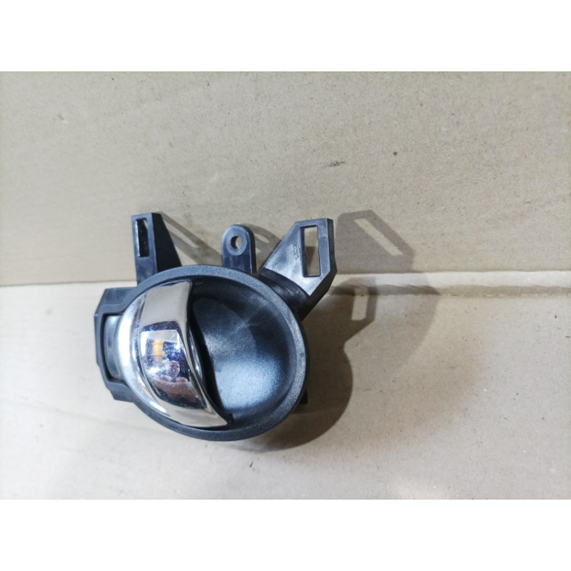 Ручка двери внутренняя (салон) Nissan Juke F15 2013 1.6 806701HA0B