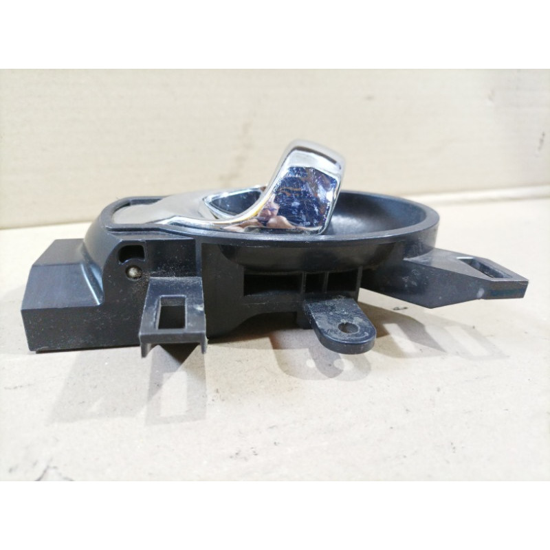 Ручка двери внутренняя (салон) Nissan Juke F15 2013 1.6 806711HA0B