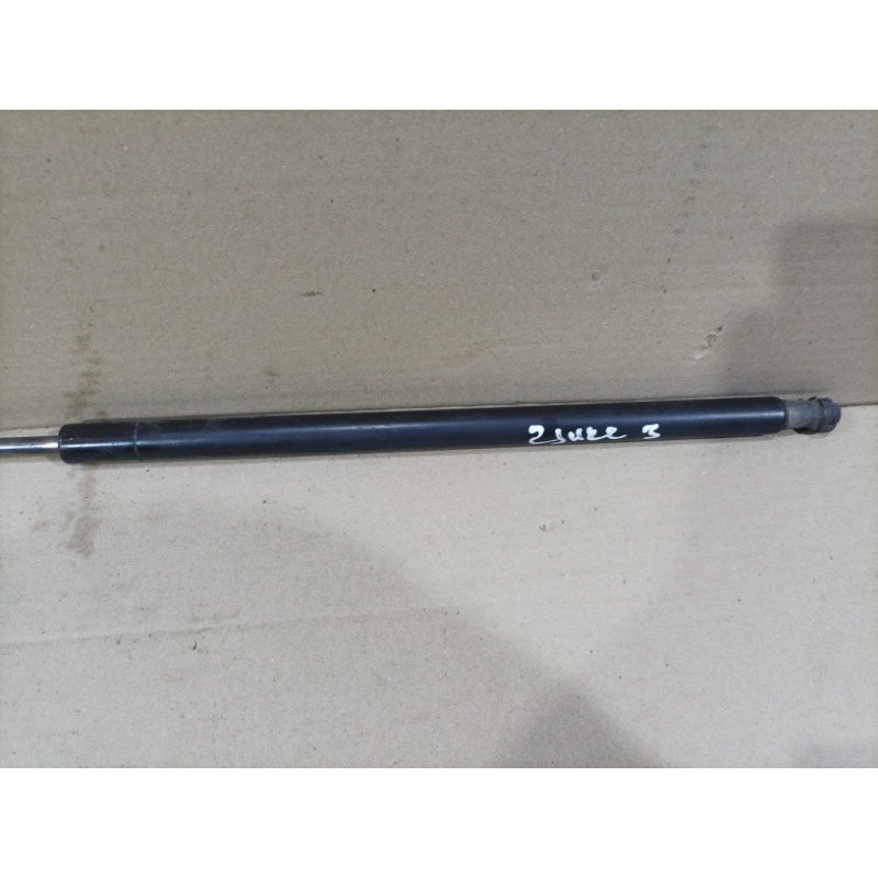 Амортизатор багажника (кузов и элементы) Nissan Juke F15 2013 1.6 904501KA1B