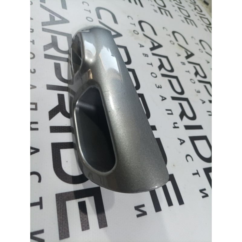 Накладка кнопок стеклоподъемника (салон) Nissan Juke F15 2013 1.6 829611ka2a