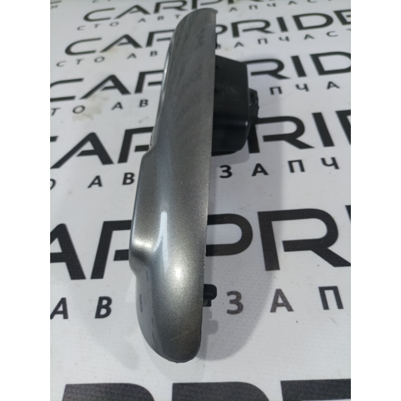 Накладка кнопок стеклоподъемника (салон) Nissan Juke F15 2013 1.6 829601ka2a