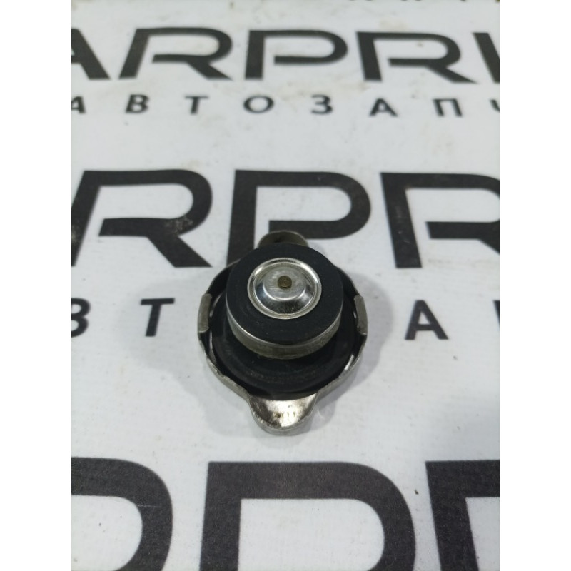 Крышка радиатора (система охлаждения) Nissan Juke F15 2013 1.6 214307999A