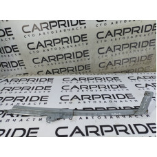 Направляющая стекла двери