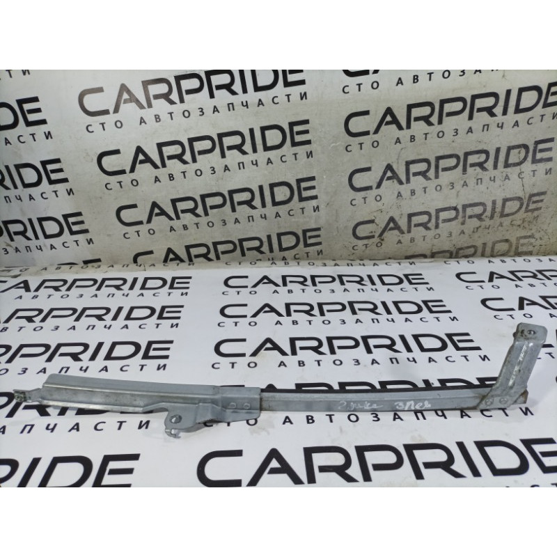 Направляющая стекла двери (кузов и элементы) Nissan Juke F15 2013 1.6 823871KK0A