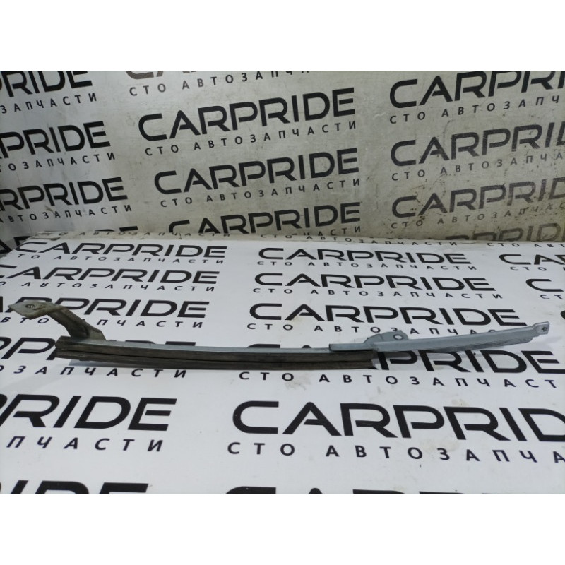 Направляющая стекла двери (кузов и элементы) Nissan Juke F15 2013 1.6 823871KK0A