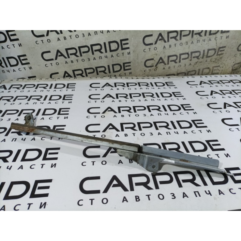 Направляющая стекла двери (кузов и элементы) Nissan Juke F15 2013 1.6 823871KK0A