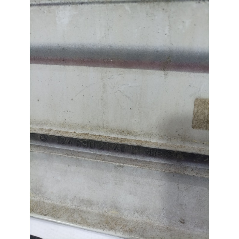 Накладка двери внешняя (кузов и элементы) Mercedes-Benz E-class W124 1990 3.2 1246902140