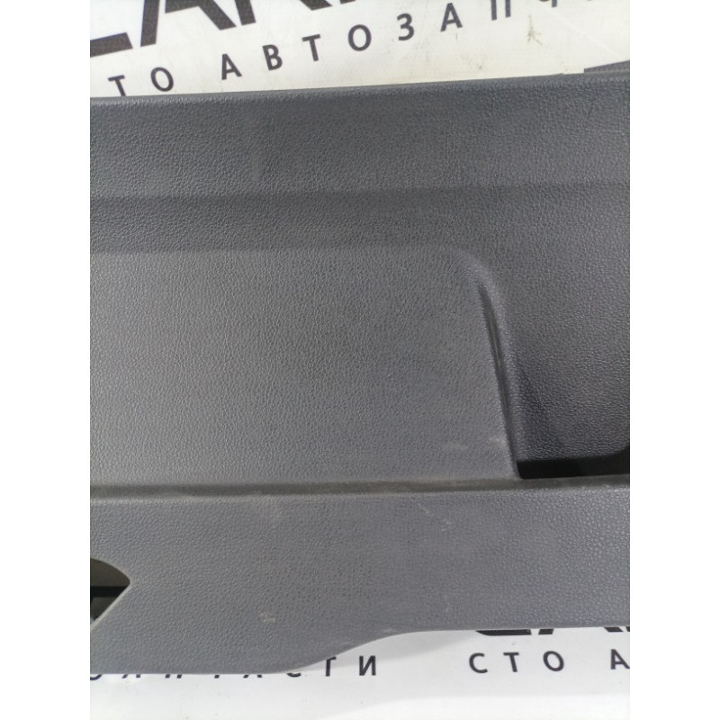 Обшивка крышки багажника (салон) Volkswagen Passat B7 2014 1.8 561867605b