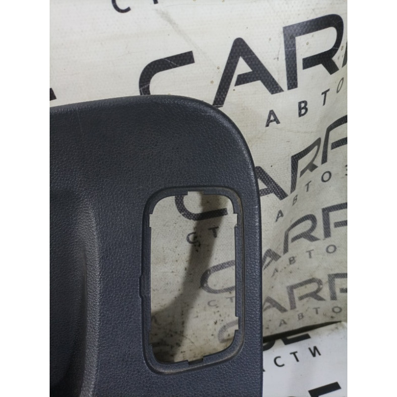 Обшивка крышки багажника (салон) Volkswagen Passat B7 2014 1.8 561867605b