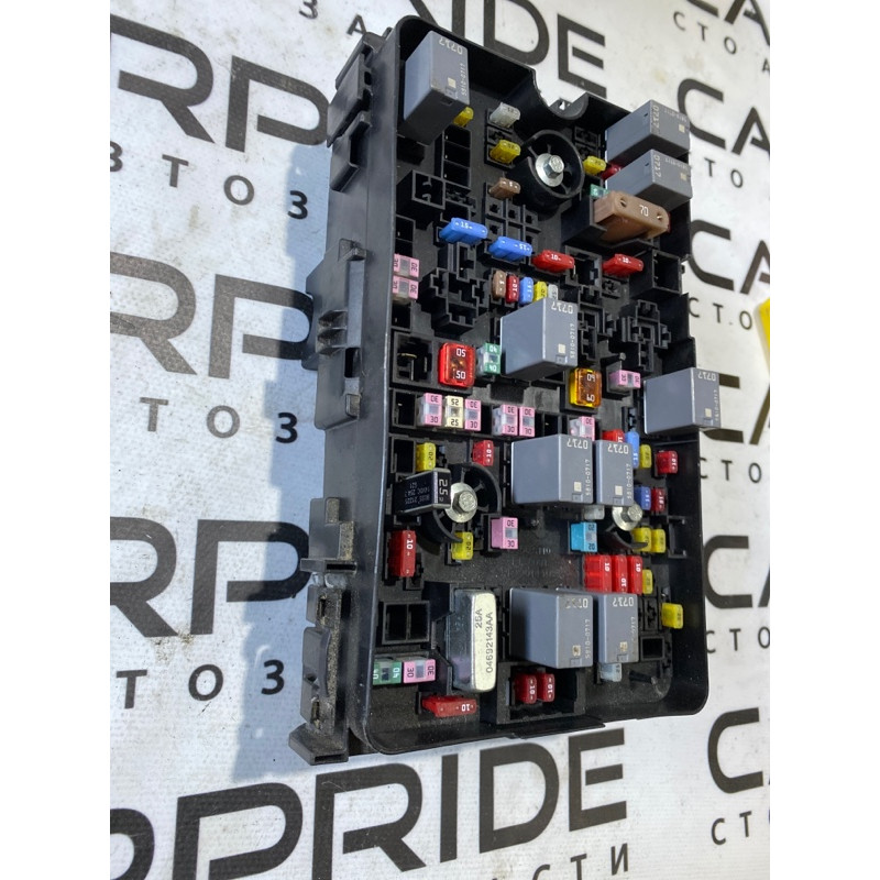 Блок предохранителей (электрика) Jeep Cherokee Trailhawk 2014 2.4 68192999AF