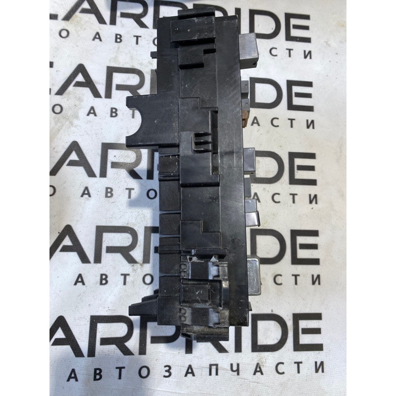 Блок предохранителей (электрика) Jeep Cherokee Trailhawk 2014 2.4 68192999AF