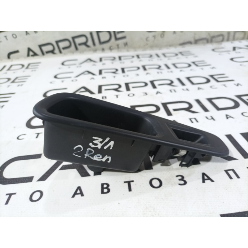 Накладка кнопок стеклоподъемника (салон) Jeep Renegade BU 2020 2.4