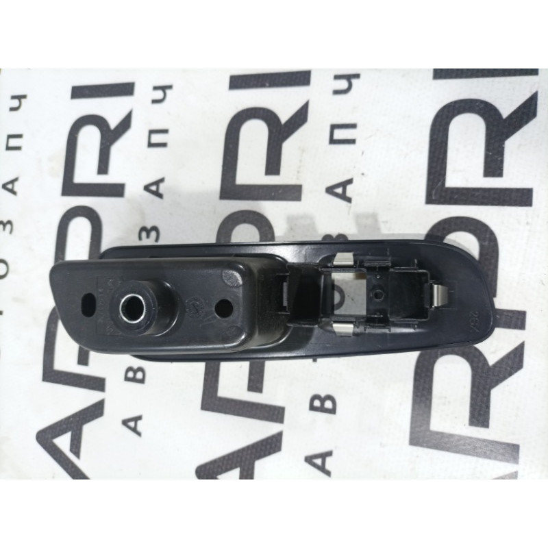 Накладка кнопок стеклоподъемника (салон) Jeep Renegade BU 2020 2.4