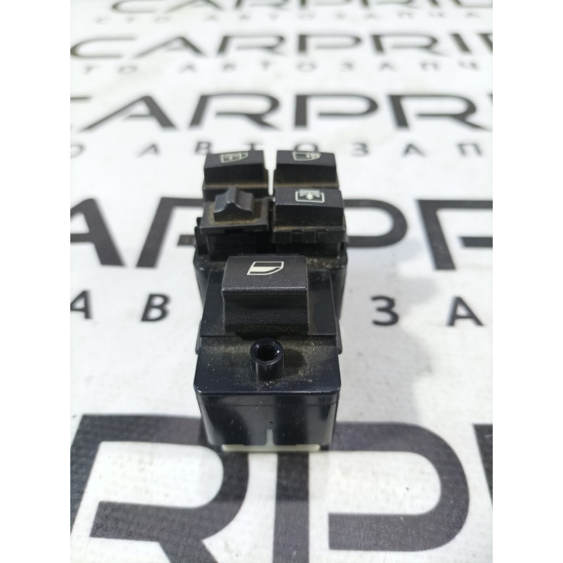 Блок кнопок стеклоподъемников (электрика / кнопки) BMW 7-series E65 N62B44 61316919880