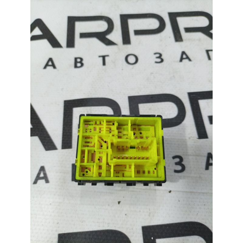 Блок управления зеркалами (электрика / блок управления) Nissan Juke F15 2013 1.6 25570CT00B