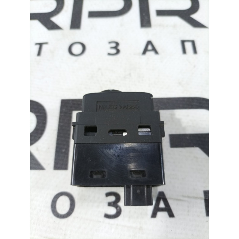 Кнопка корректора фар (электрика / кнопки) Nissan Juke F15 2013 1.6 251901KA0D