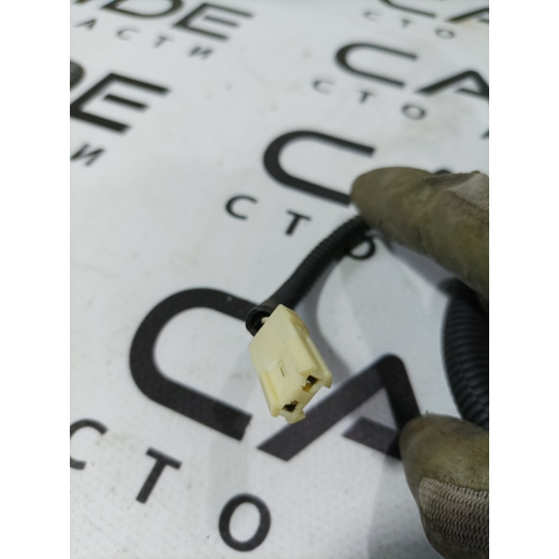 Проводка крышки багажника (электрика) Toyota Camry 40