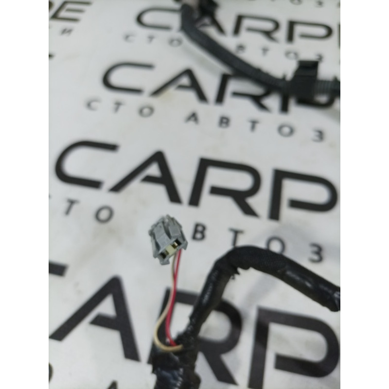 Проводка крышки багажника (электрика) Toyota Camry 40