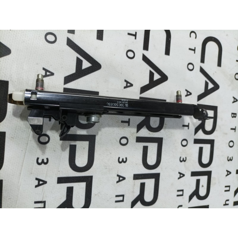 Кронштейн ремня безопасности (салон) Opel Vectra C 2004 2.2 090560650