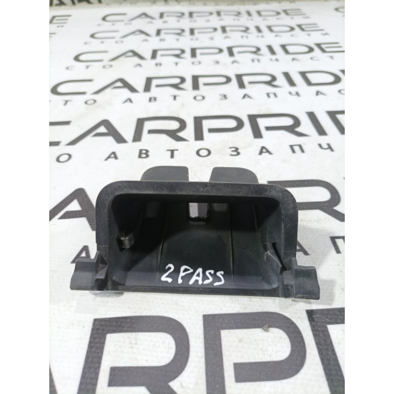 Накладка замка кришки багажника (салон) Volkswagen Passat B7 2014 1.8 561827520a