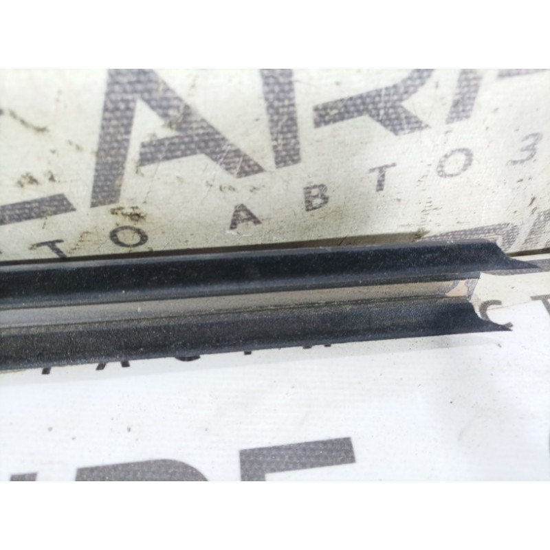 Внутрішній молдинг скла (зовнішні елементи кузова) BMW 3-series F30 2014 N20B20 51337258299
