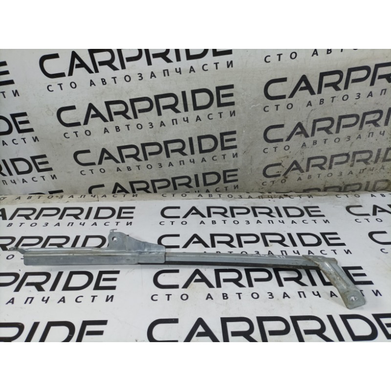 Направляющая стекла двери (кузов и элементы) Nissan Juke F15 2013 1.6 823861KK0A