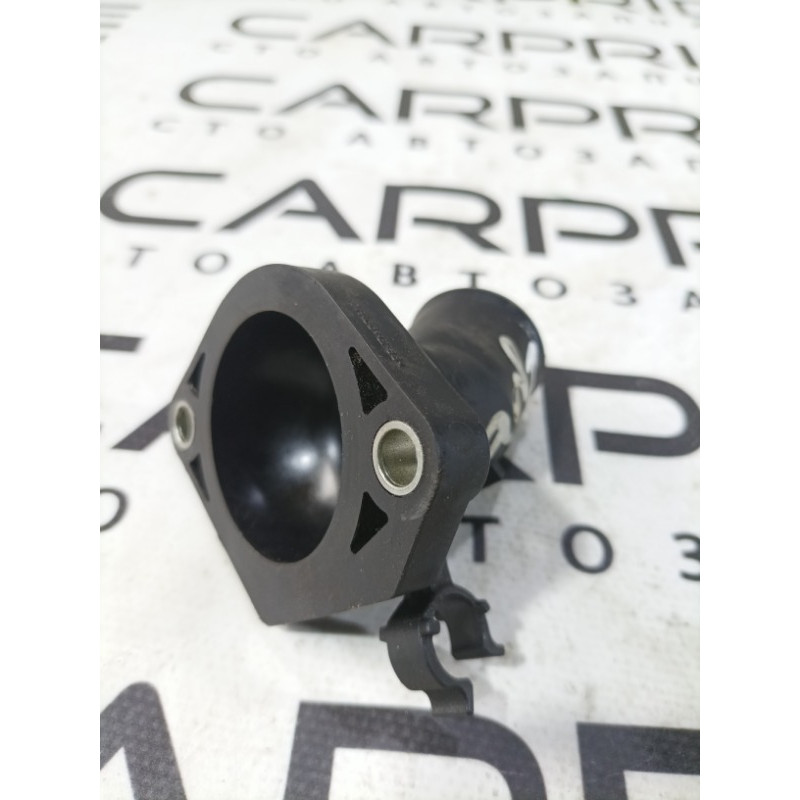 Фланець (система охолодження) Nissan Juke F15 2013 1.6 13049ED02A