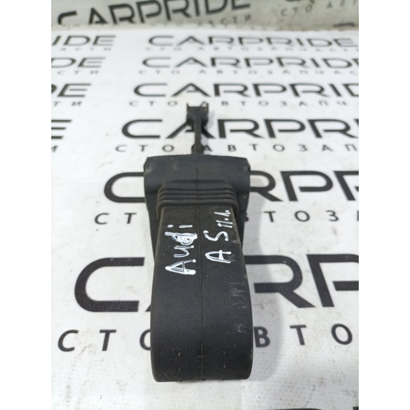 Ограничитель двери (кузов и элементы) Audi A5 8T 8t0837249