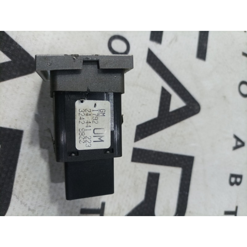 Кнопка подогрева сиденья (электрика / кнопки) Opel Vectra C 2004 2.2 24441223