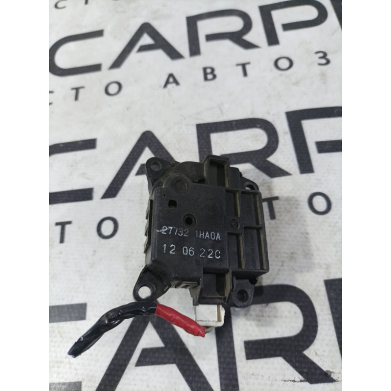Привод заслонки отопителя (отопление и кондиционирование) Nissan Juke F15 2013 1.6 277321ha0a