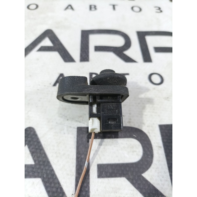 Концевик двери (электрика) Nissan Juke F15 2013 1.6 25360AD000